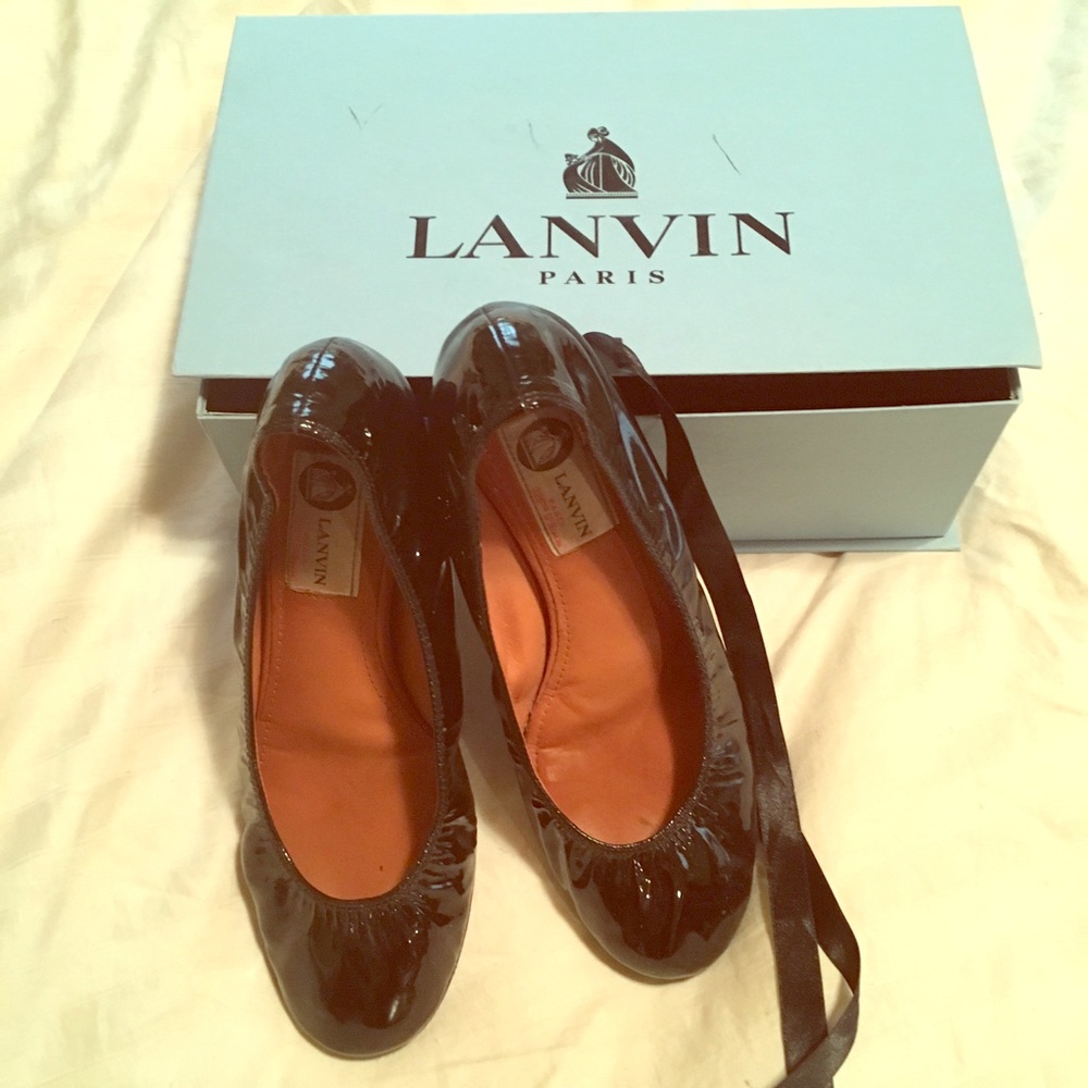 Lanvin black patent leather flats